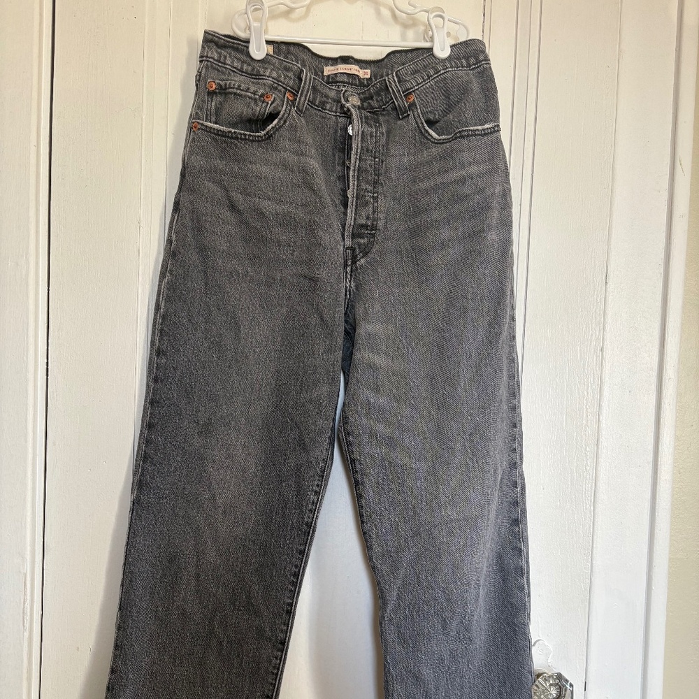 Women’s Levi’s Ribcage straight ankle jeans